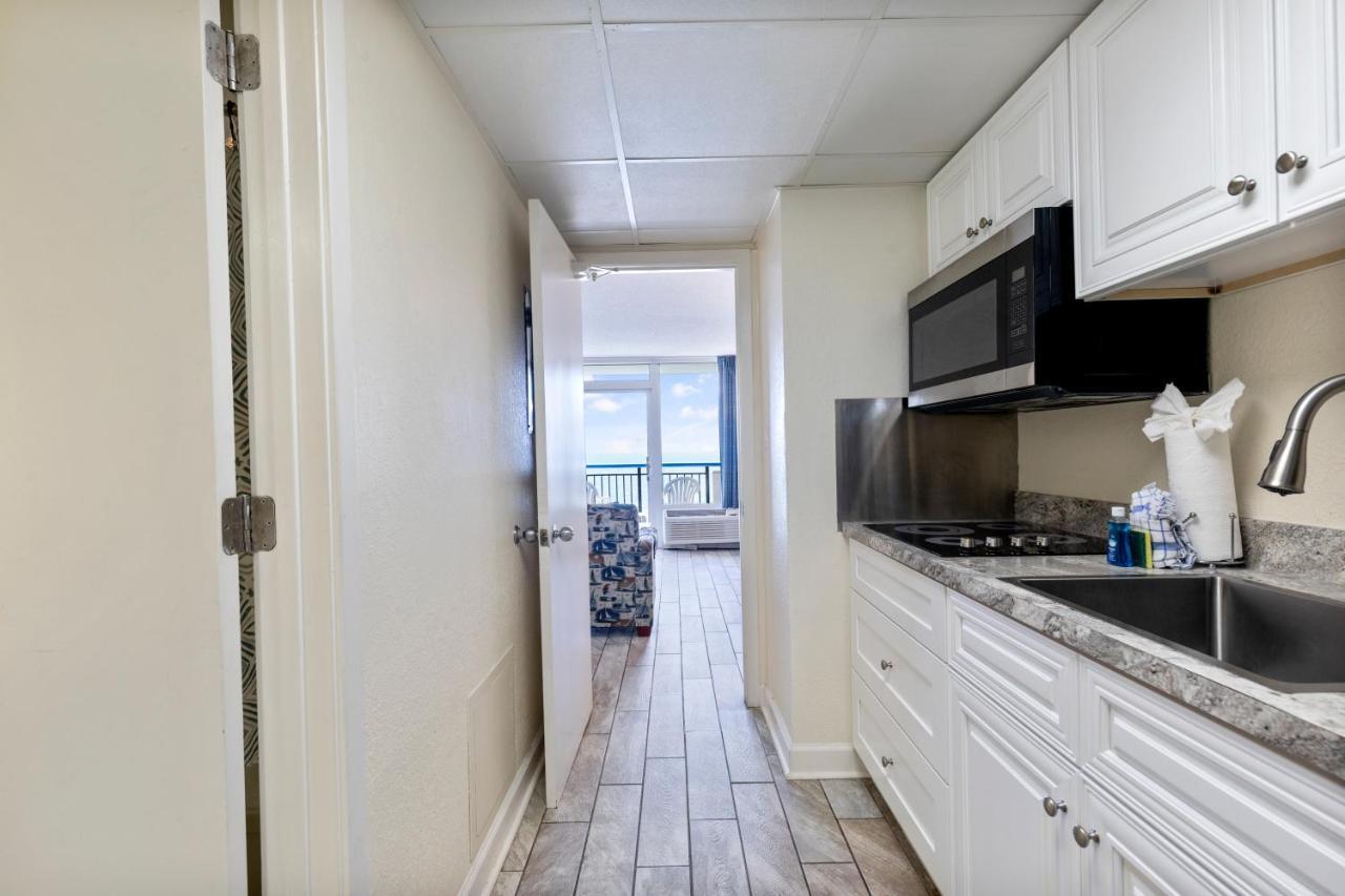 Boardwalk Resort Beachfront Condo By Hosteeva Myrtle Beach Dış mekan fotoğraf